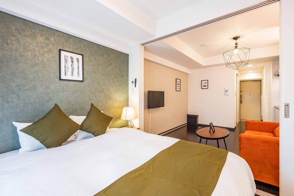 Bed, Living room, Bedroom
