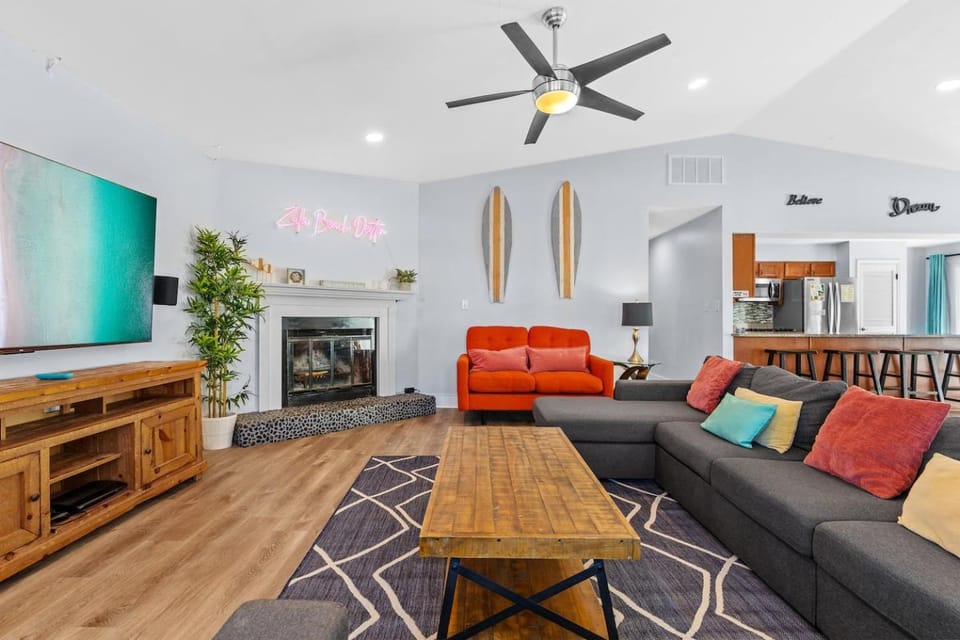 Heated Pool & Spa, 4min Walk To Beach - Zula Beach House in Destin