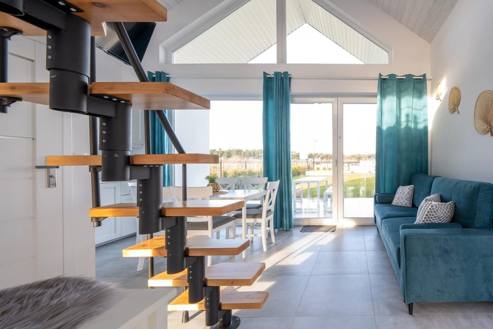 Kitchen or kitchenette, Living room, Seating area