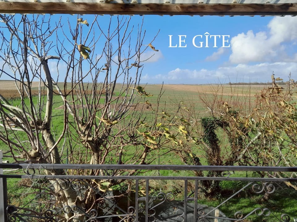 Gîte des Flots de Ma Vie - Florence et Virginie Gossin - Barzan Apartment in Nouvelle-Aquitaine