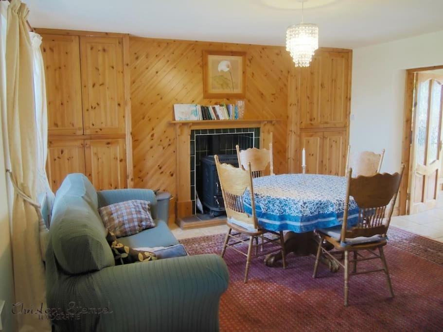 Stonechat Cottage - Portmagee House in County Kerry