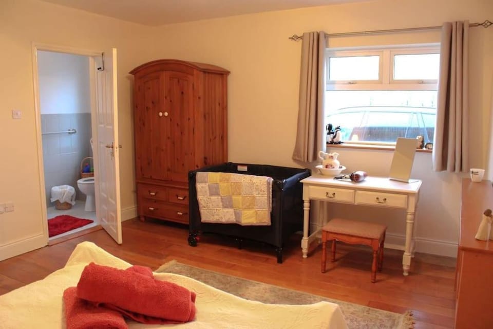 The Marshes - Large home, short drive to beach House in County Kerry