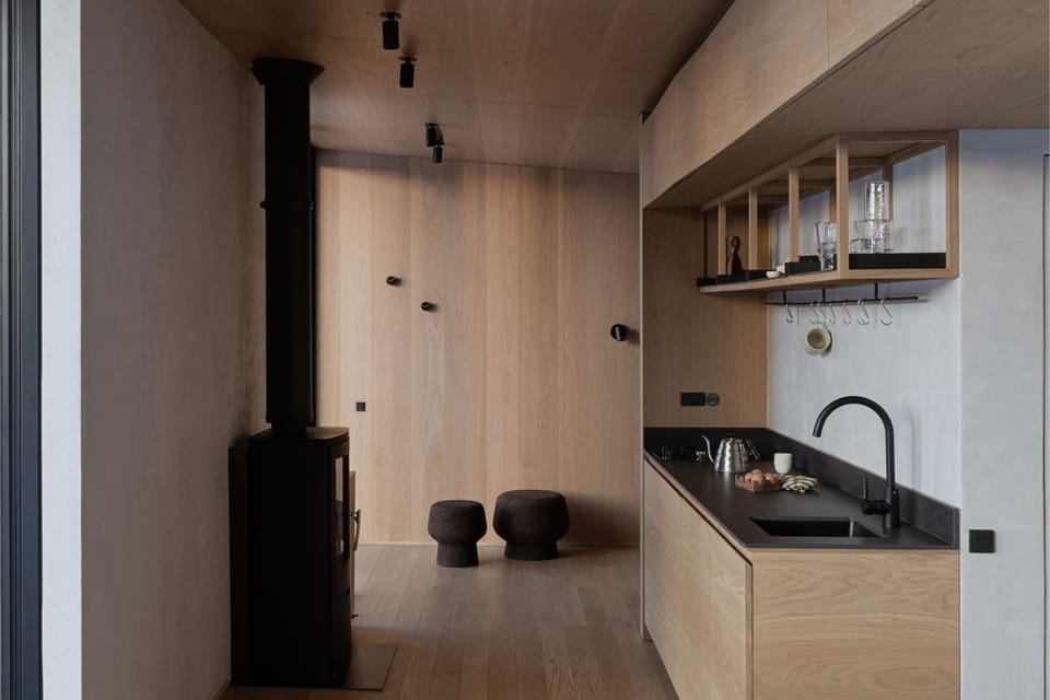 Kitchen or kitchenette, kitchen