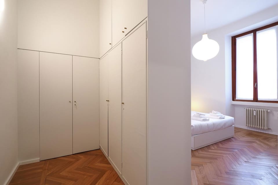 Bedroom, wardrobe