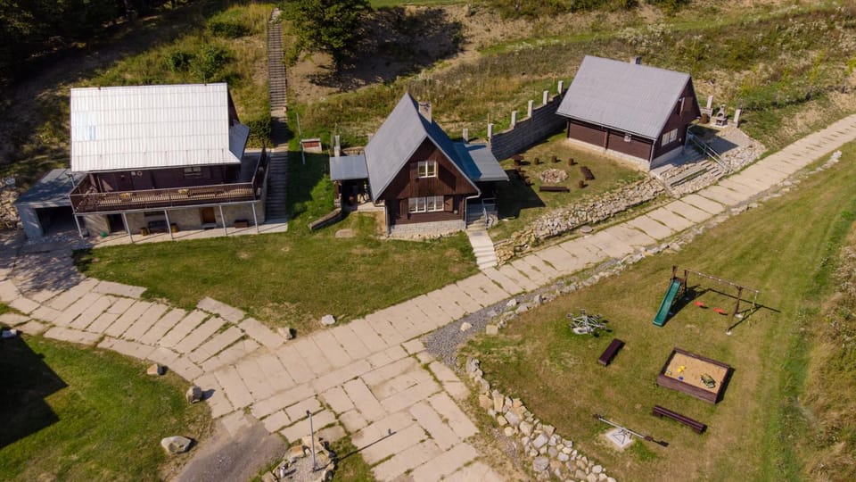 Property building, Day, Natural landscape, Bird's eye view