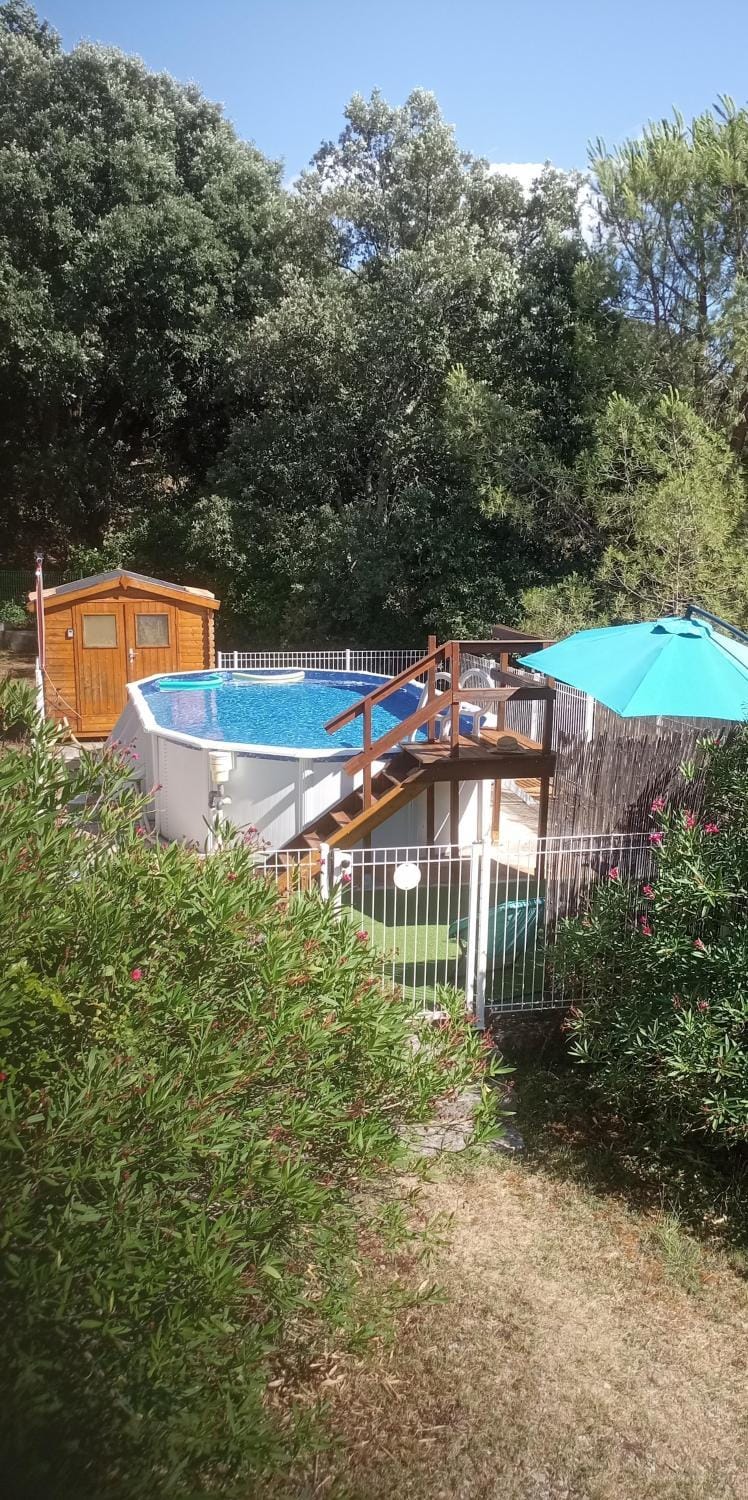 Les Lauriers roses Vallon Pont d'Arc House in Vallon-Pont-d'Arc