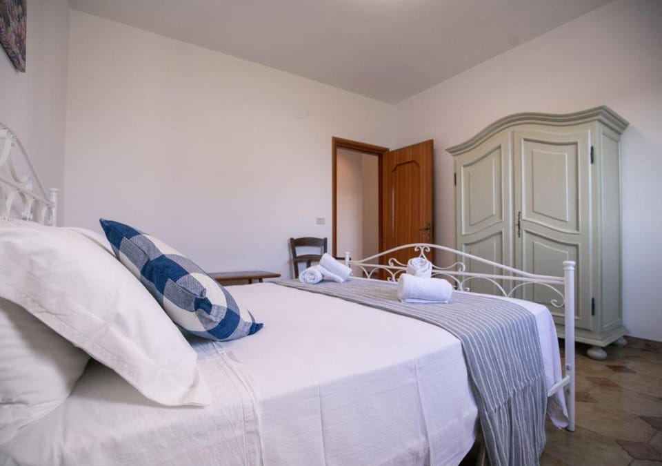 Villa-300-Meter-vom-Strand-entfernt-mit-privatem-Parkplatz House in Province of Taranto