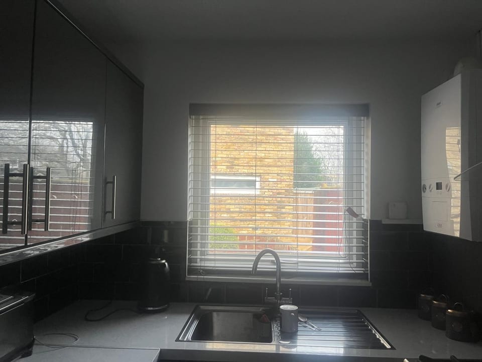 Queenomega’s home stay Vacation rental in London Borough of Southwark