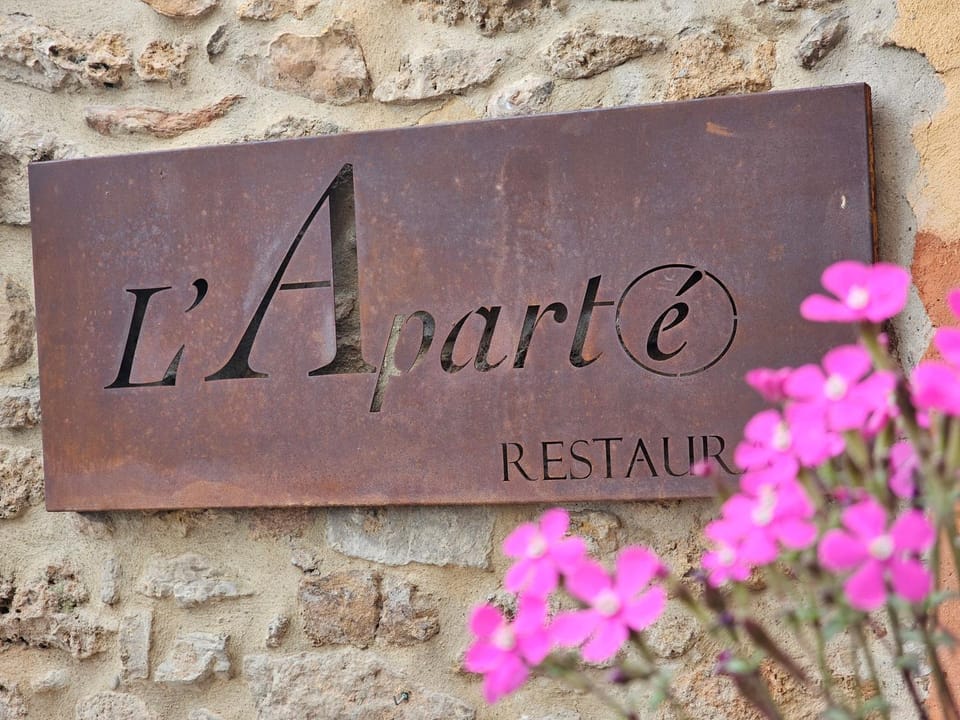 Property logo or sign