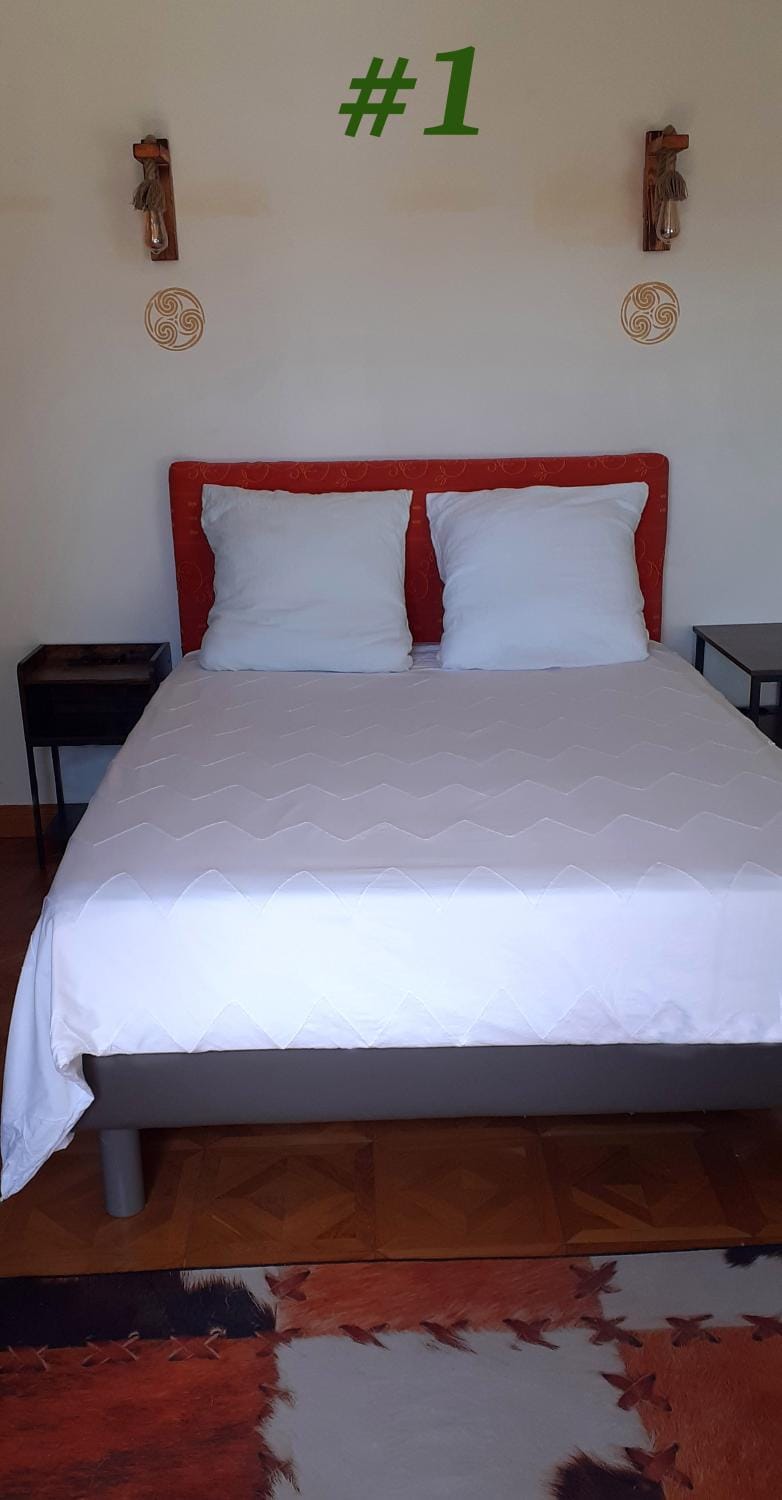 Bed, Bedroom