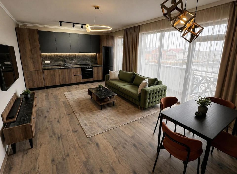 Communal lounge/ TV room, TV and multimedia, Kitchen or kitchenette, Living room, Dining area, stove, kitchen, kitchen