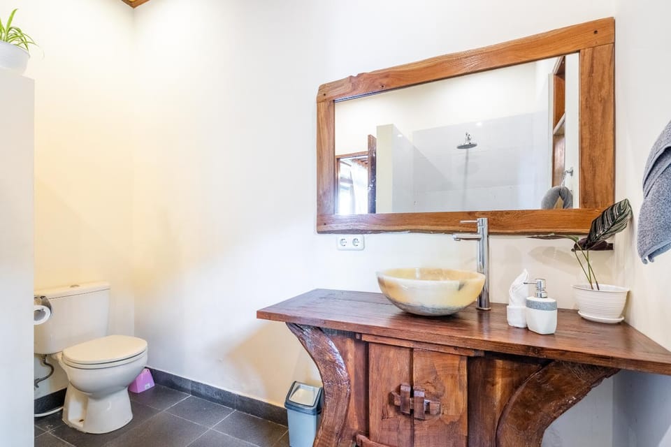 Toilet, Bathroom