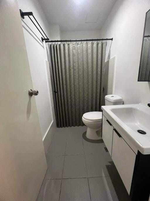 Deluxe Cozy Corner Studio Apartment in Central Visayas
