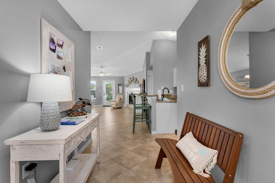 A Coastal Cottage House in Miramar Beach
