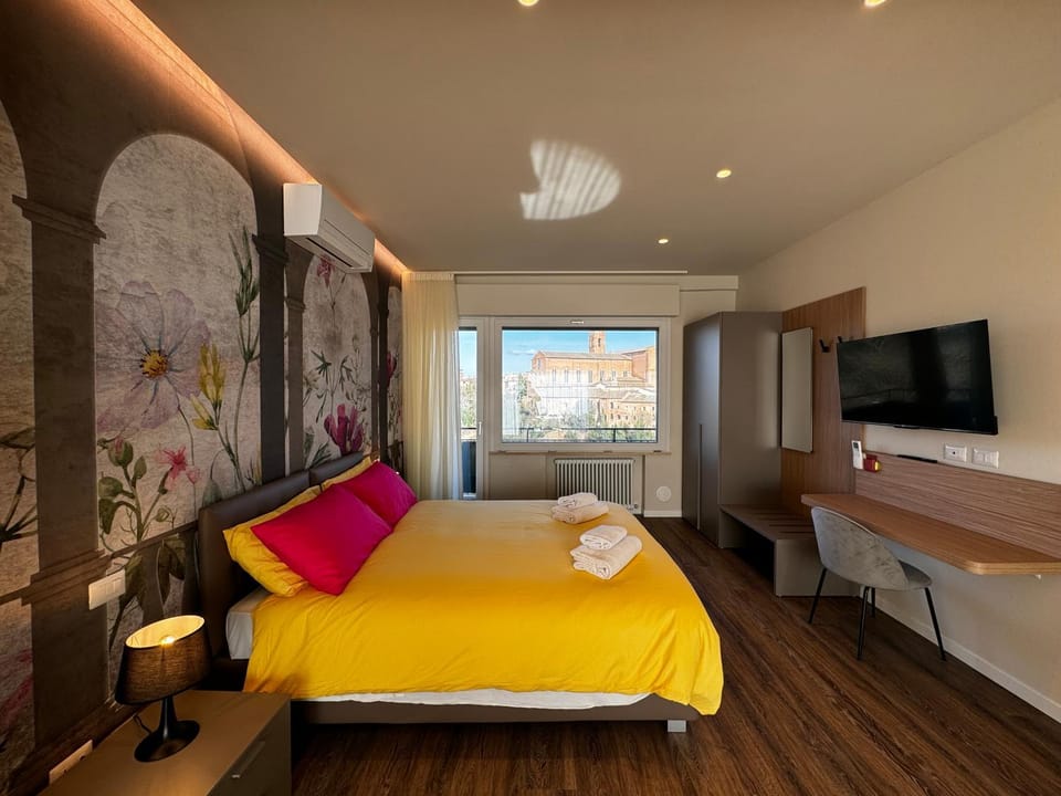 SKYLINE Siena Apartment in Siena