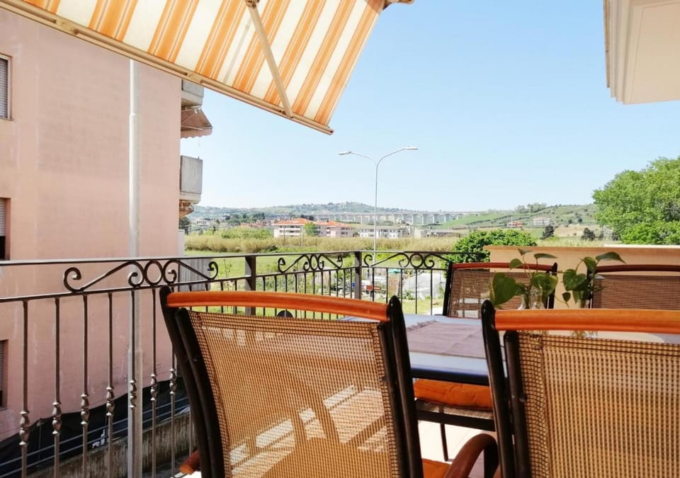 View (from property/room), Balcony/Terrace