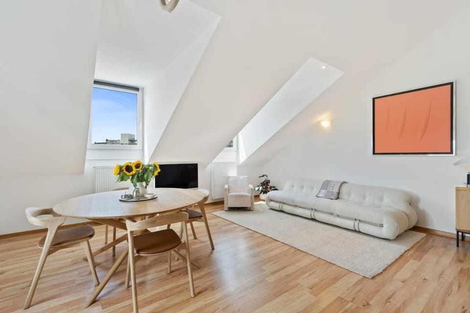 Modern 1-Bedroom near Train Station & Old Town Apartment in Luxembourg