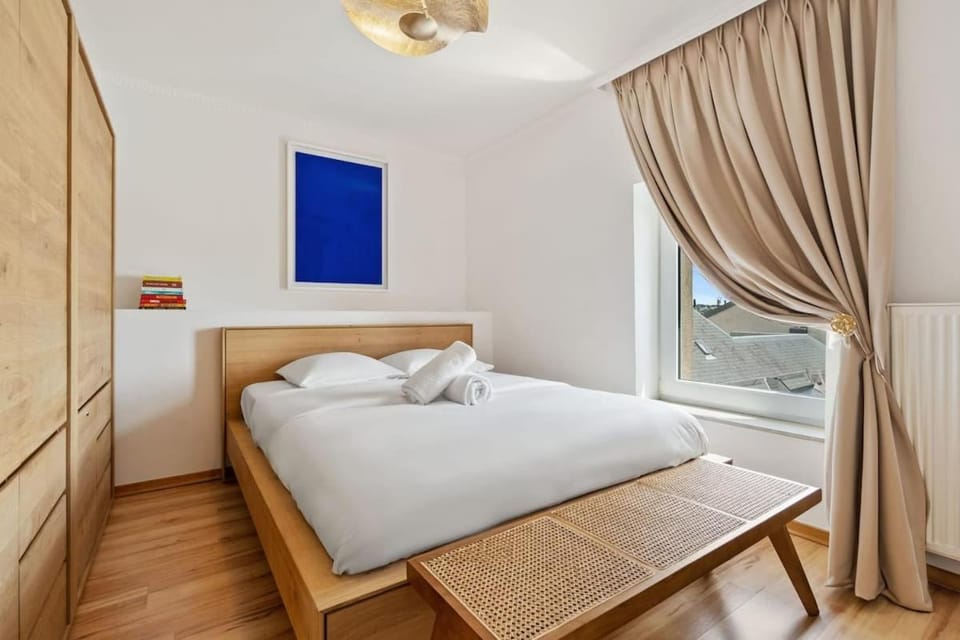 Modern 1-Bedroom near Train Station & Old Town Apartment in Luxembourg