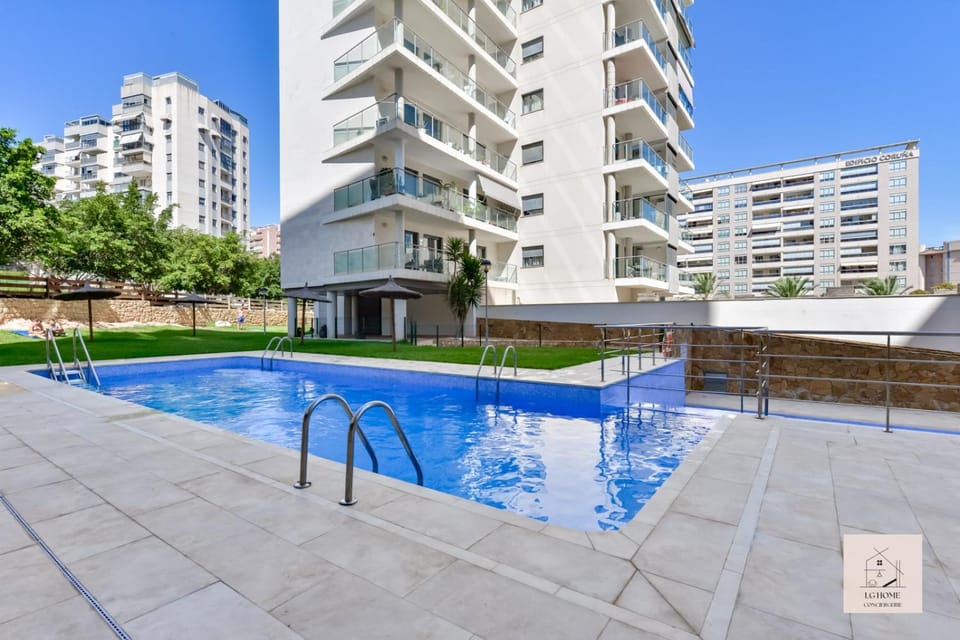 Property building, Swimming pool