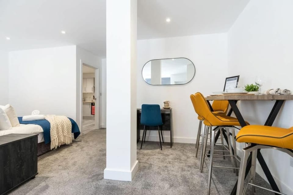 Modern Studio Apartment in Central Rotherham Apartment in Rotherham