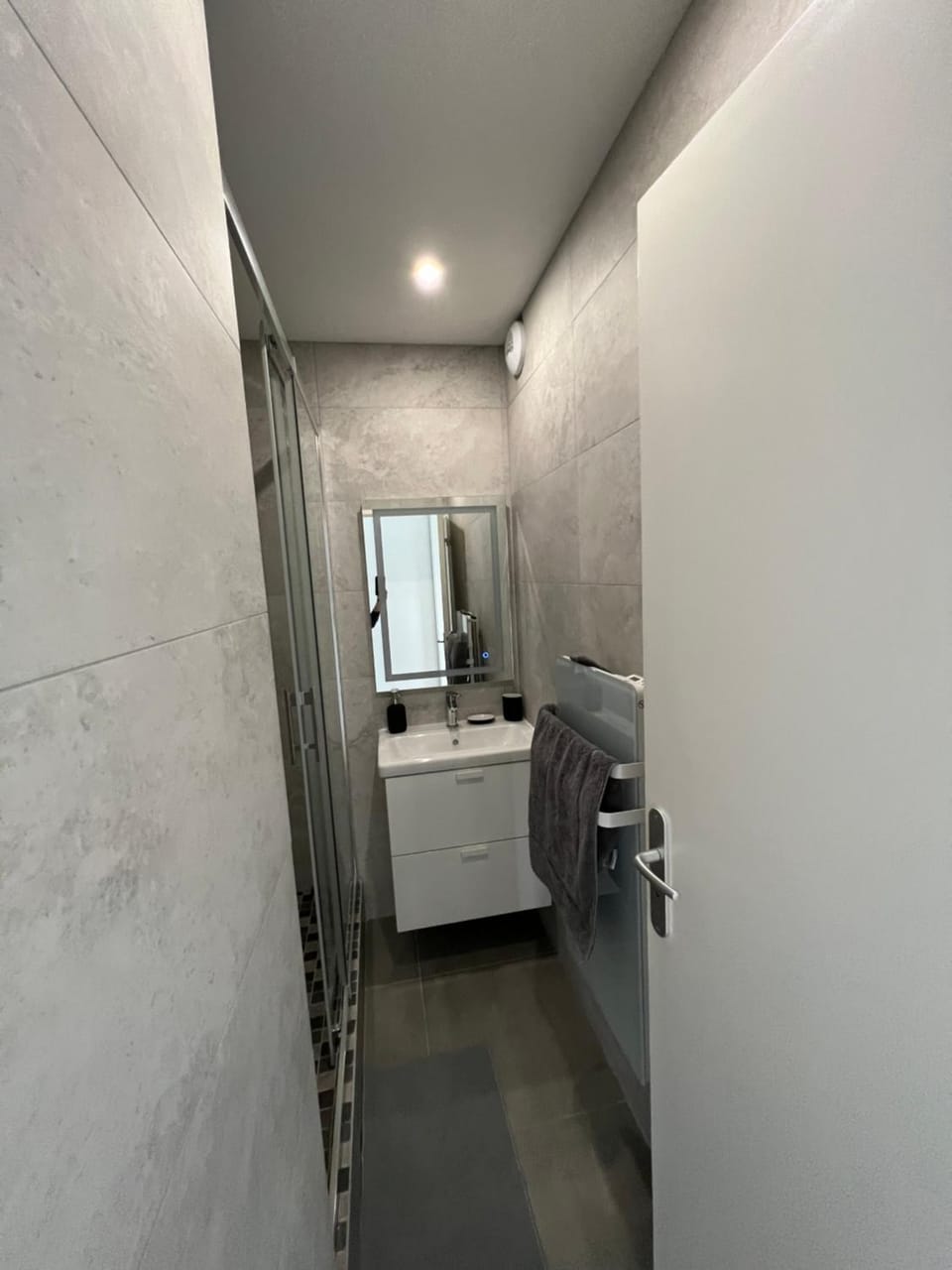 Super 4 Pièces refait à neuf Apartment in Villeurbanne