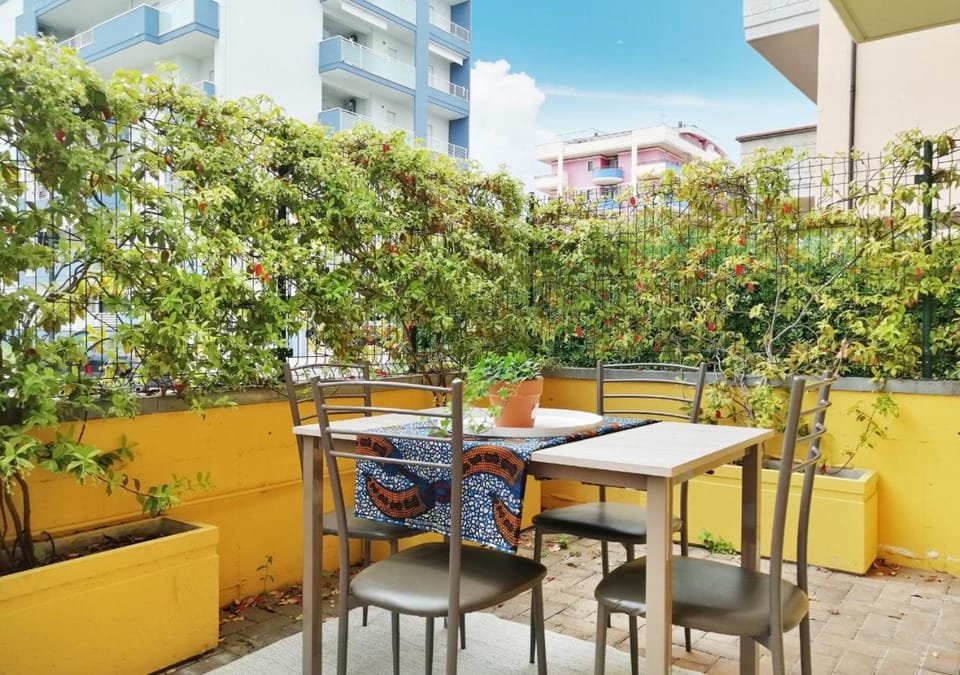 Patio, Balcony/Terrace, Balcony/Terrace