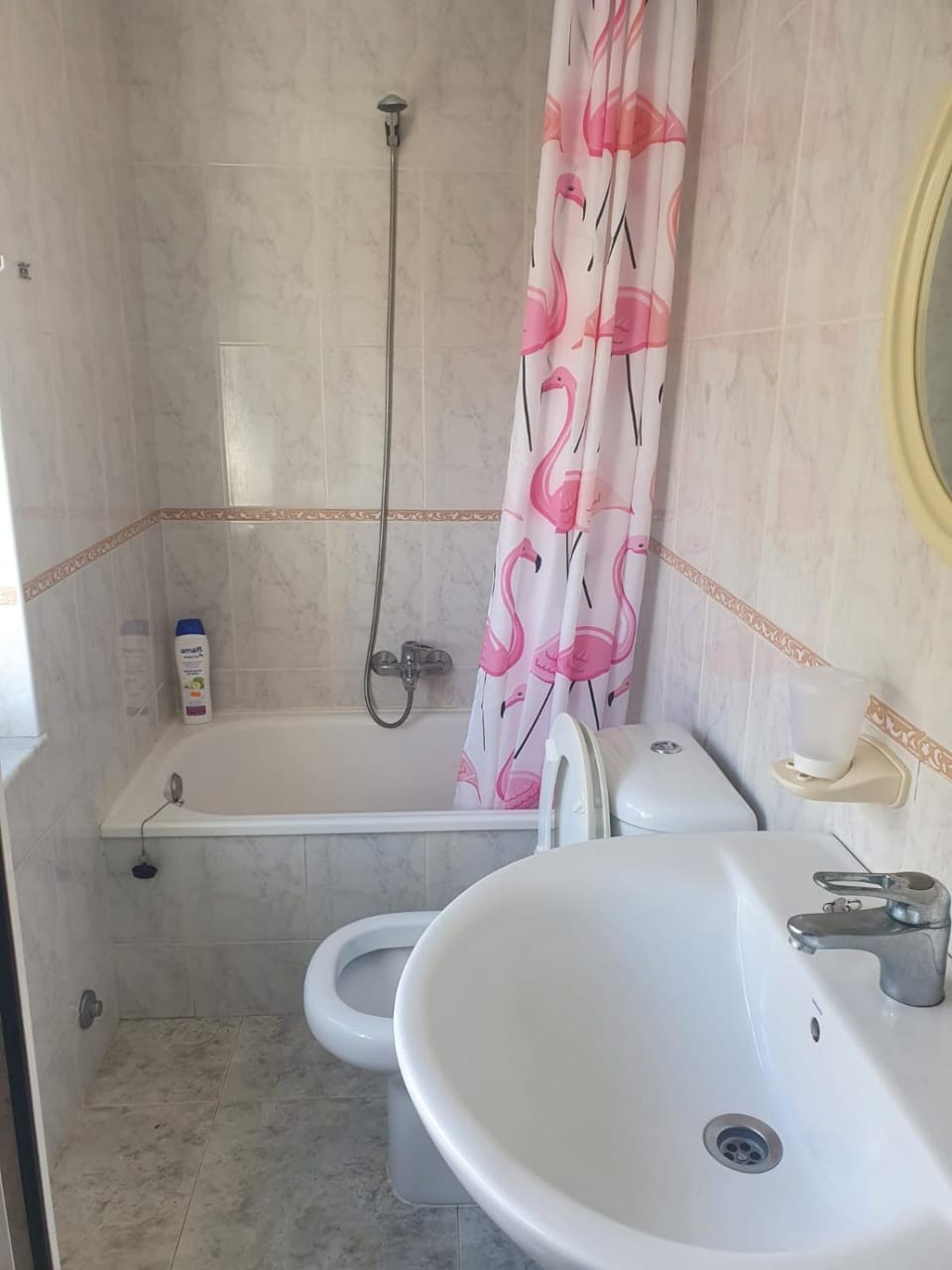 Shower, Toilet, Bathroom, Bath, towels