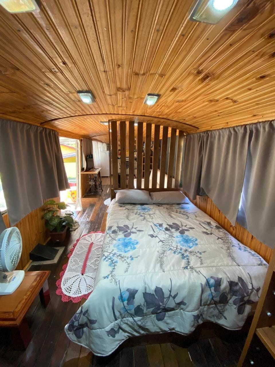 Chalé em Ônibus de 1975 - Ponto Z Luxury tent in State of São Paulo