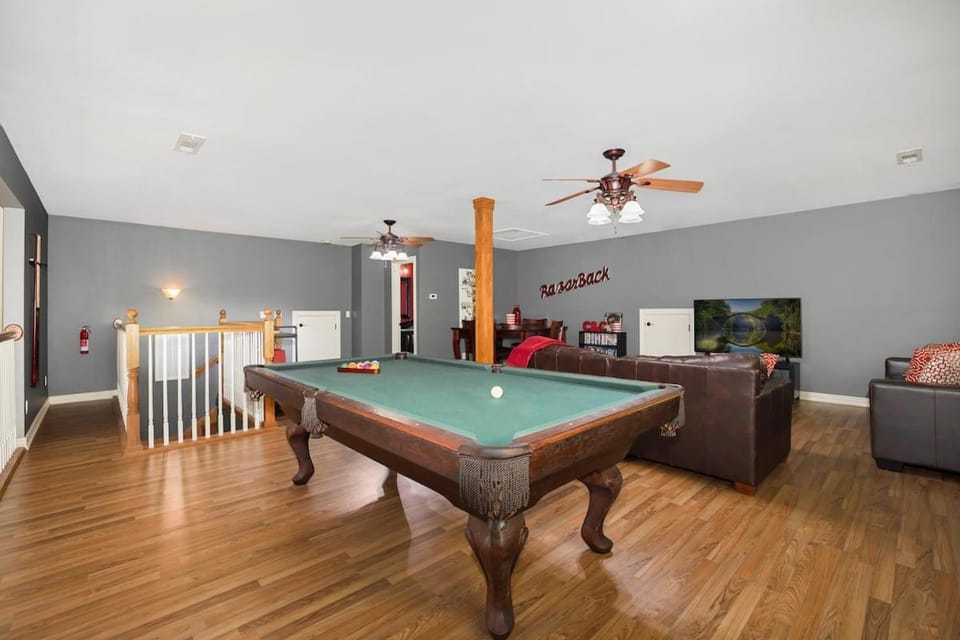 Fayettevilla -3 min to the U of A and Bike Trails House in Fayetteville