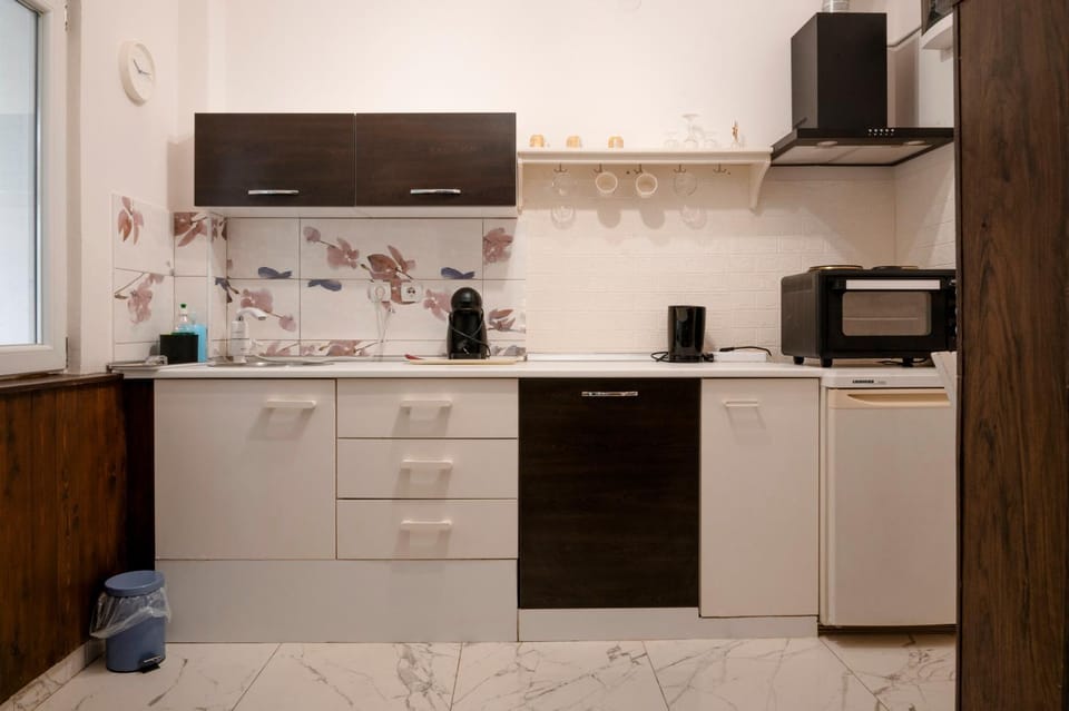 Coffee/tea facilities, Kitchen or kitchenette, pet friendly, stove, toaster