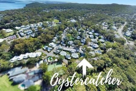 #23 Oystercatcher at Raffertys - family villa Villa in Lake Macquarie