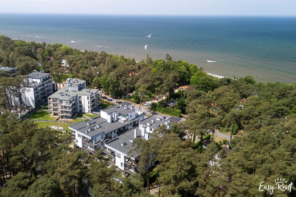 Grunwaldzka 12 A4 Easy-Rent Apartments - 50m od plaży z dużym tarasem Apartment in West Pomeranian Voivodeship, Poland