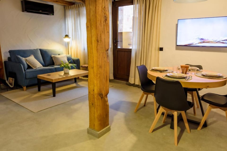 Dining area, Facility for disabled guests