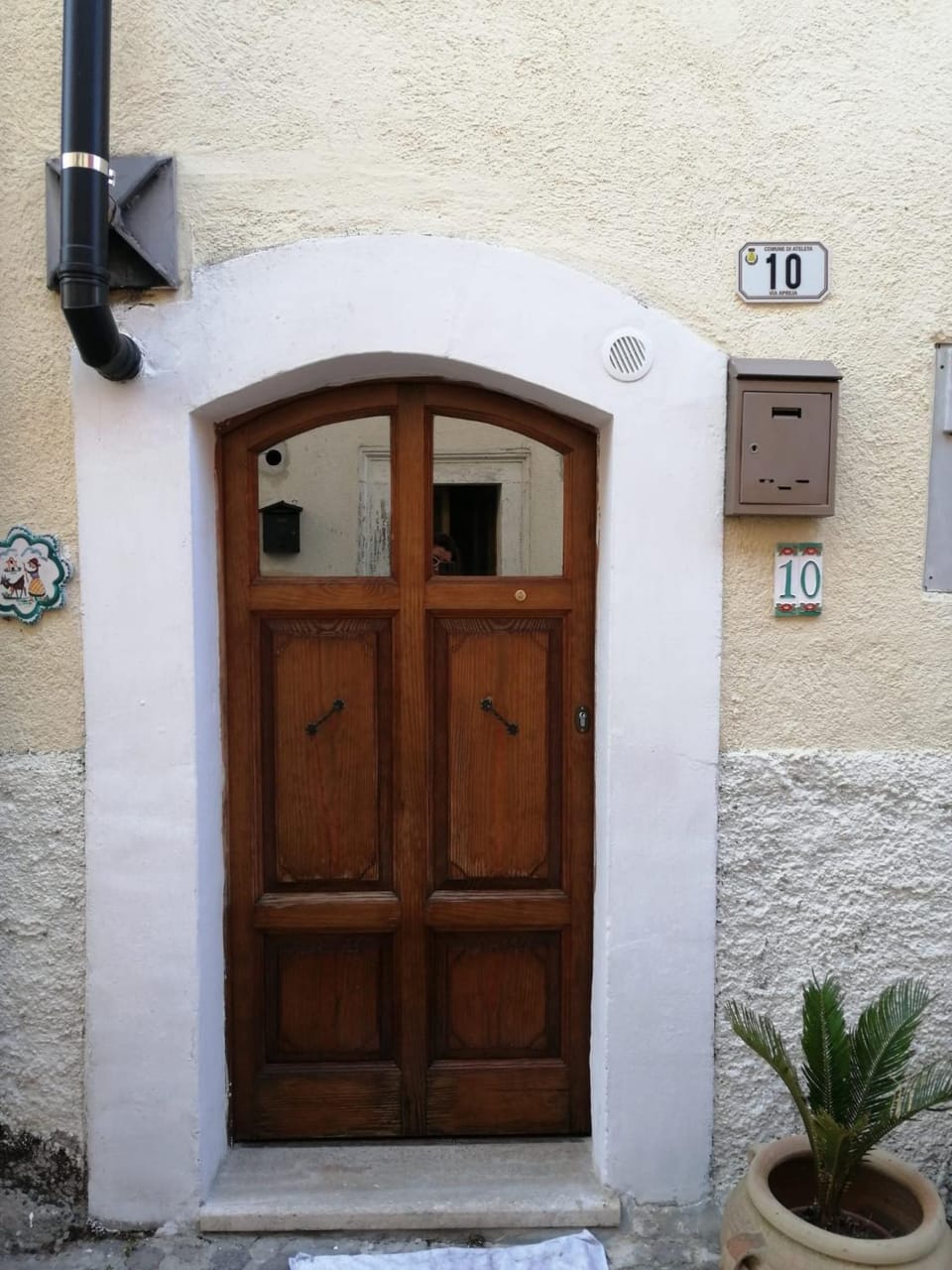 Facade/entrance