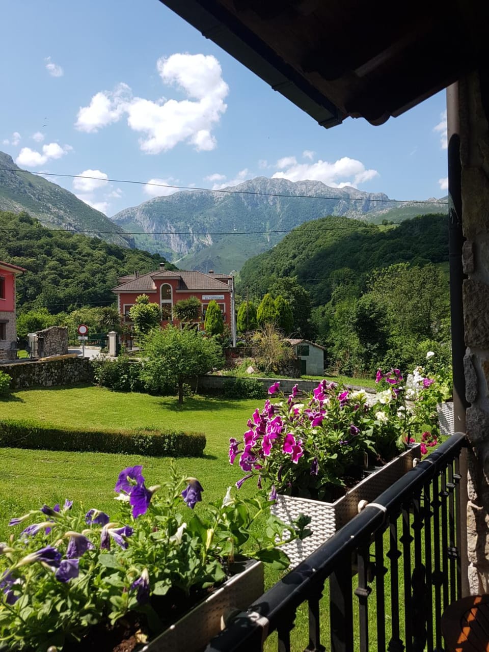 Property building, Natural landscape, Mountain view