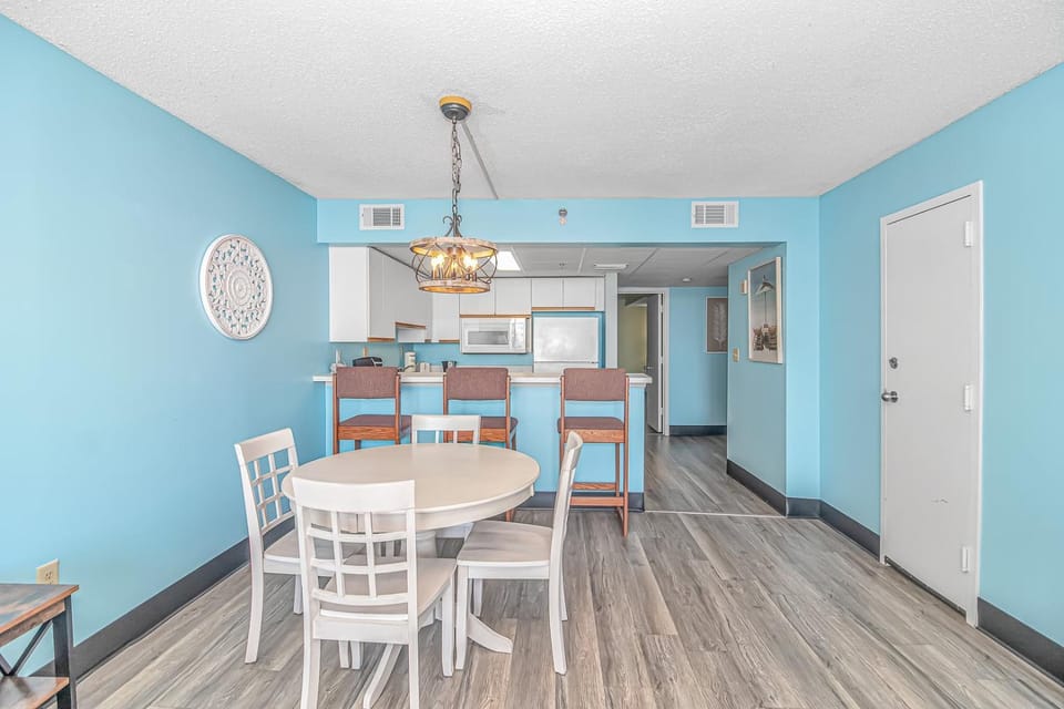 Beautifully Updated 1 Bedroom Suite! Sand Dunes Room 2746 House in Myrtle Beach