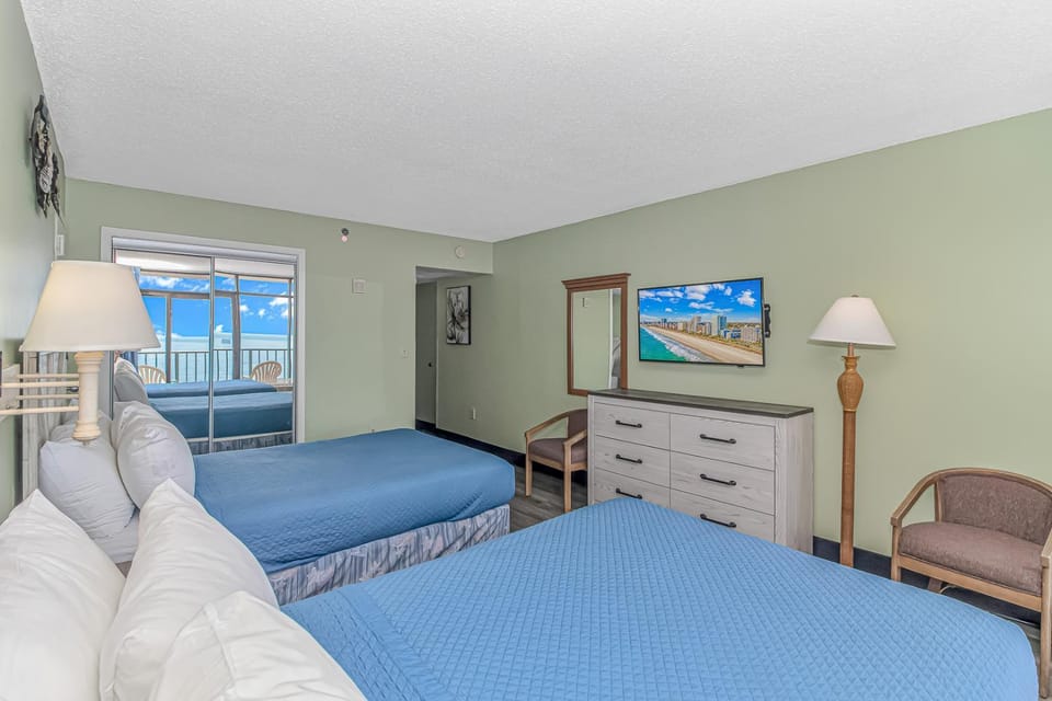 Beautifully Updated Studio! Sand Dunes Room 2745 House in Myrtle Beach