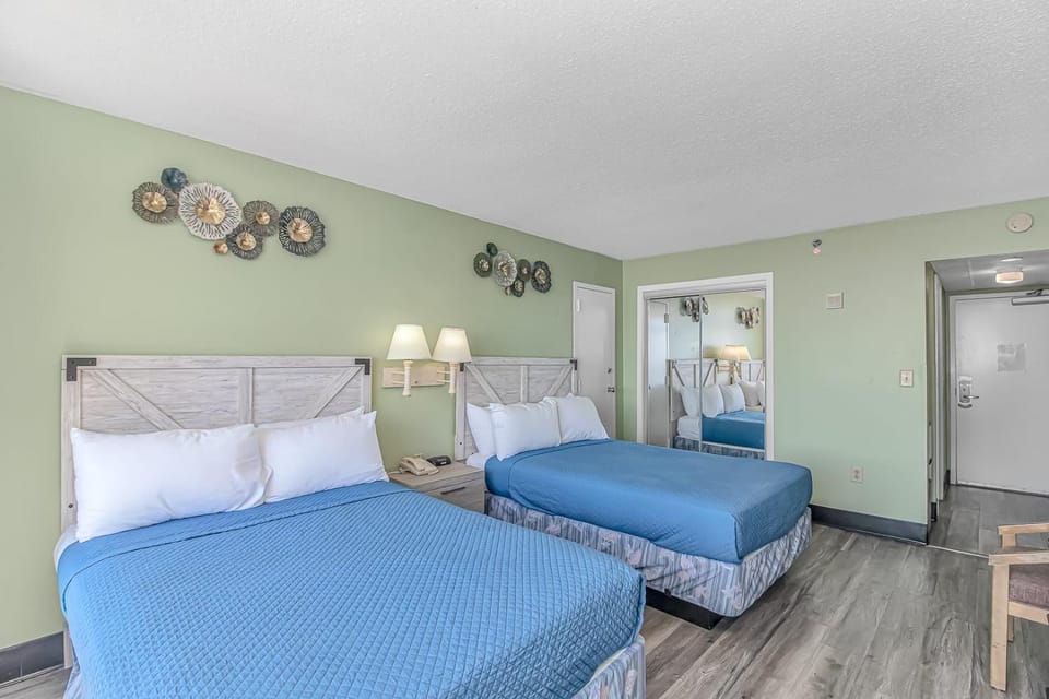 Beautifully Updated Studio! Sand Dunes Room 2745 House in Myrtle Beach