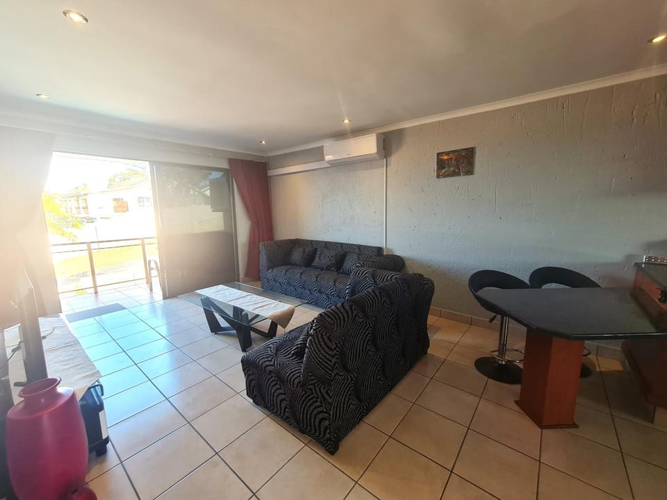 TV and multimedia, Balcony/Terrace, Living room, air conditioner