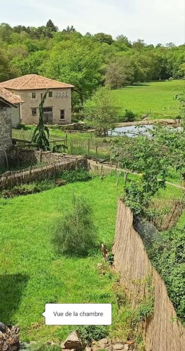Gite 3 chambres, 2 à 10 pers et jardin clôturé House in Nouvelle-Aquitaine