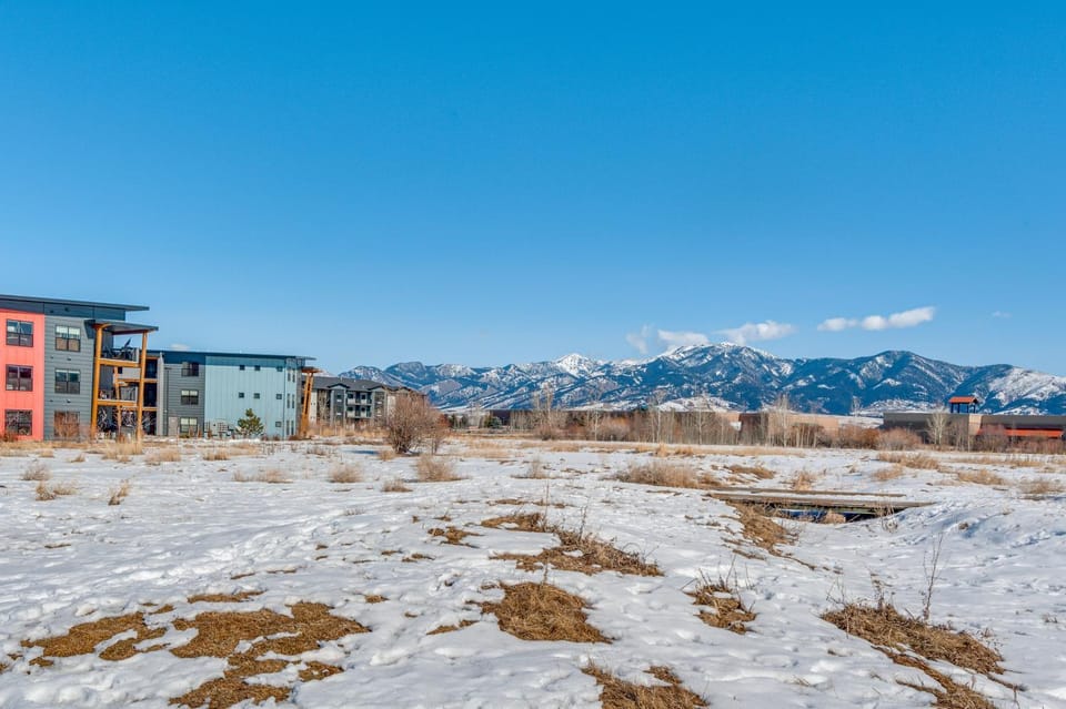 Modern Bozeman Condo w/ Balcony & Mountain Views! House in Bozeman