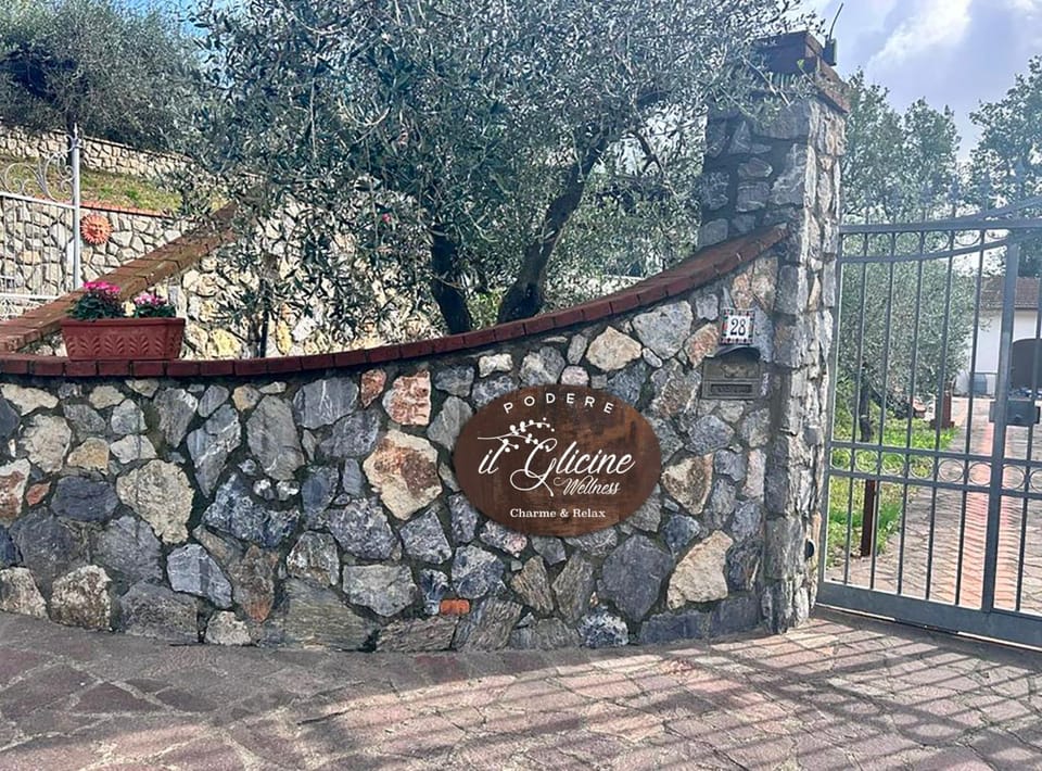 Podere il Glicine Wellness Charme & Relax House in La Spezia