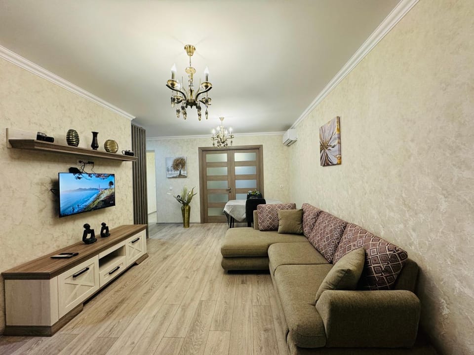 TV and multimedia, Seating area