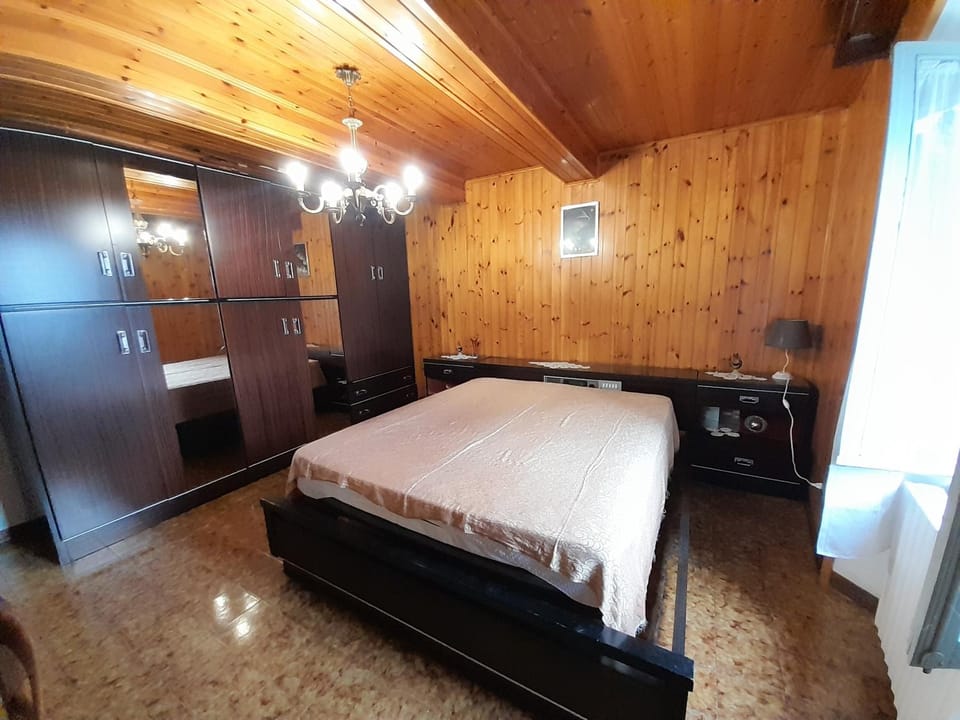 Bed, Bedroom, wardrobe