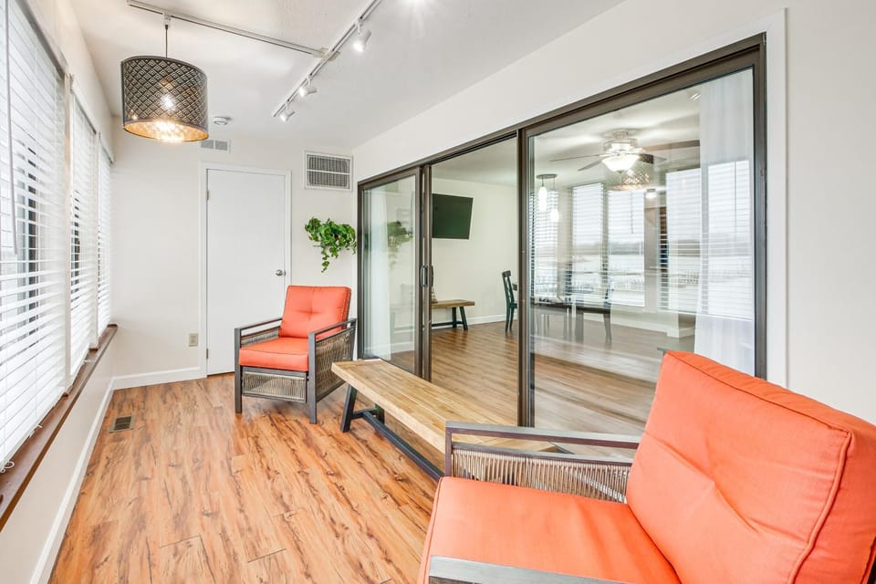 Lakefront Port Clinton Condo with Boat Dock and Slip! Apartment in Port Clinton