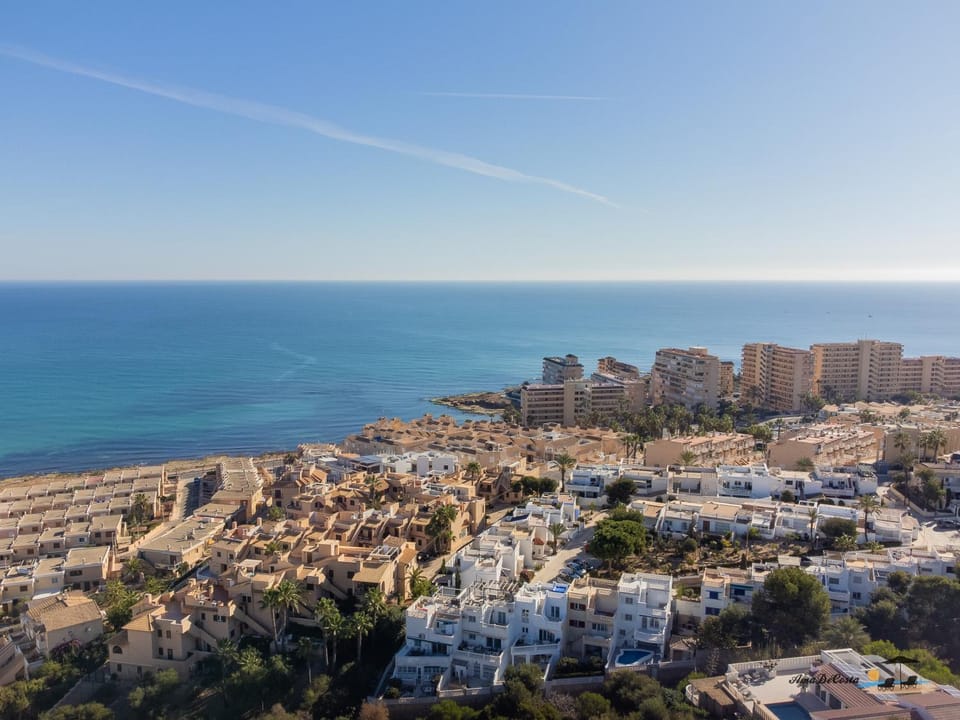 Bird's eye view, Sea view