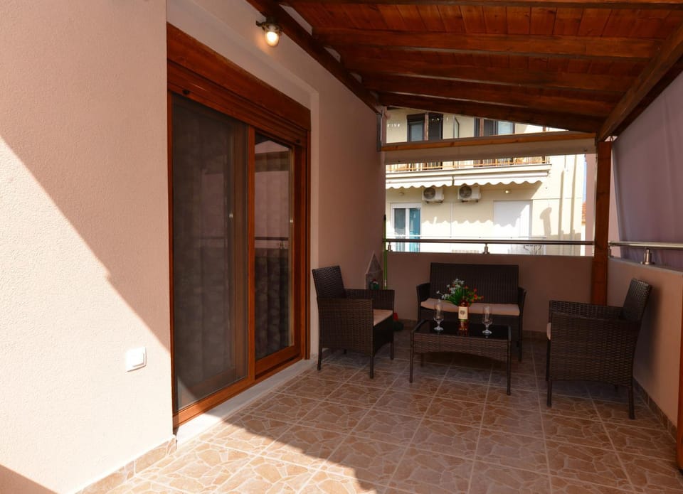 Twin's House Apartment in Thasos