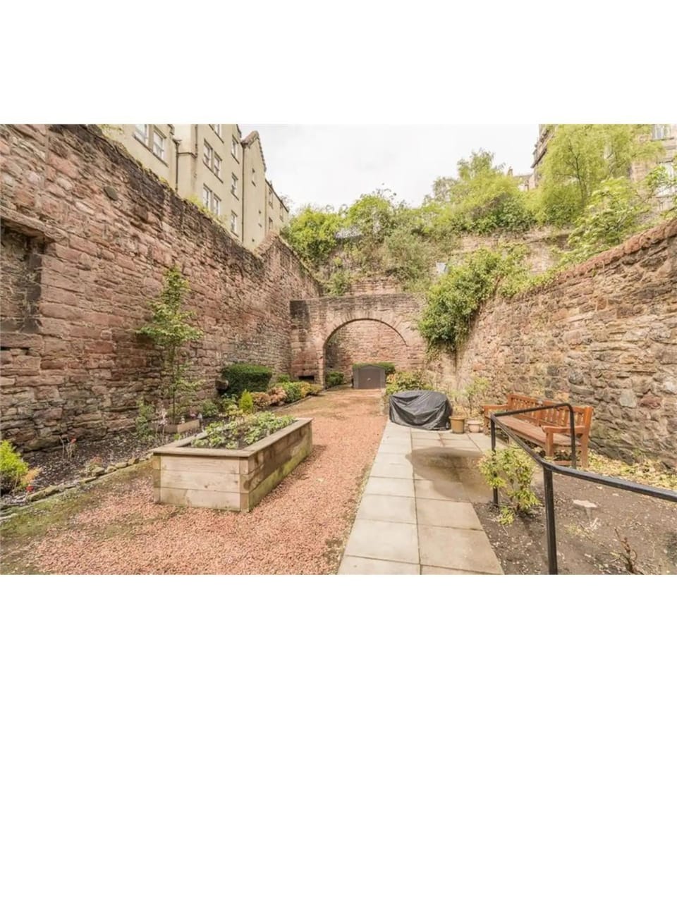 3 Bedrooms Flat in Central Edinburgh Old Town Sleeps 6 Apartment in Edinburgh