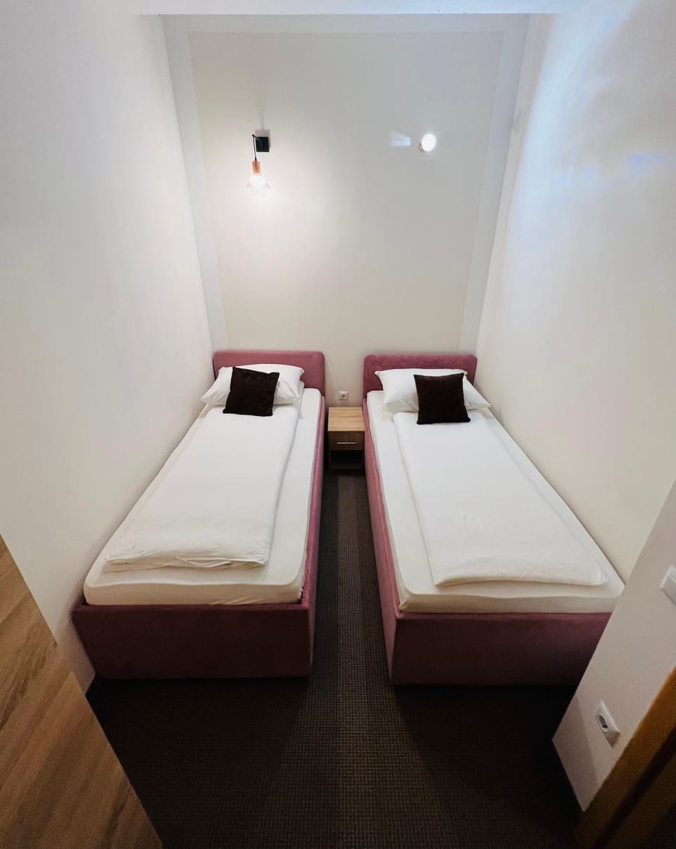 Stan na dan / rent-a-flat per day Apartment in Federation of Bosnia and Herzegovina
