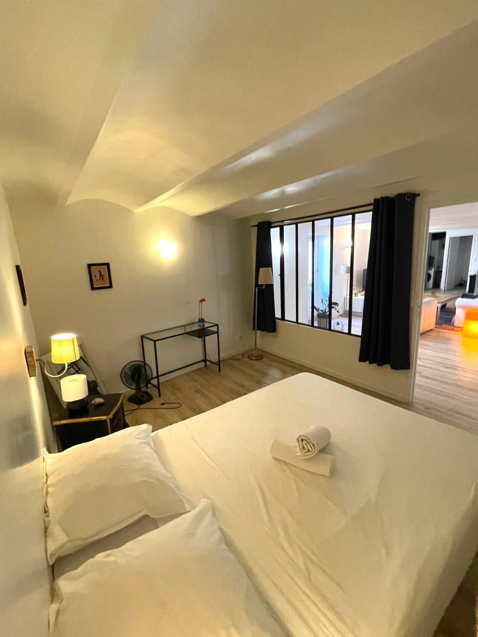 Loft climatisé 113m2 - 6 personnes - Quartier du Panier Apartment in Marseille